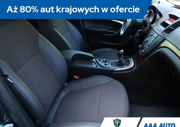 Opel Insignia cena 25000 przebieg: 163700, rok produkcji 2009 z Sompolno małe 254